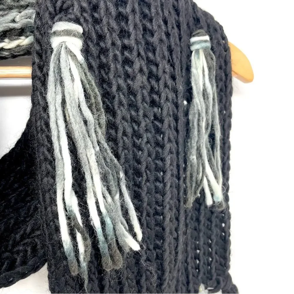 Renee's NYC Women's Soft Knit Wool Blend Scarf w/ Fringe in Black and White